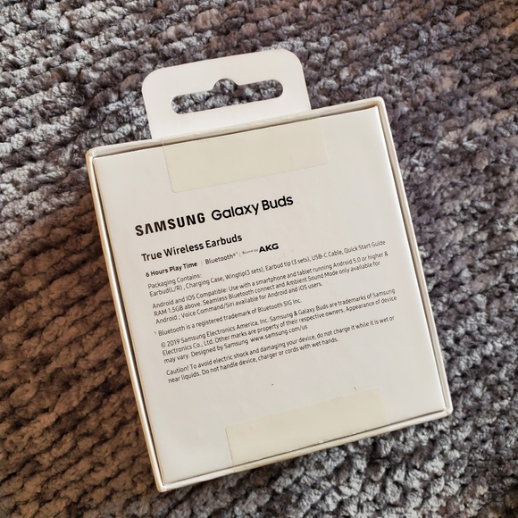 Galaxy Wireless Earbuds - Picture 2 of 2